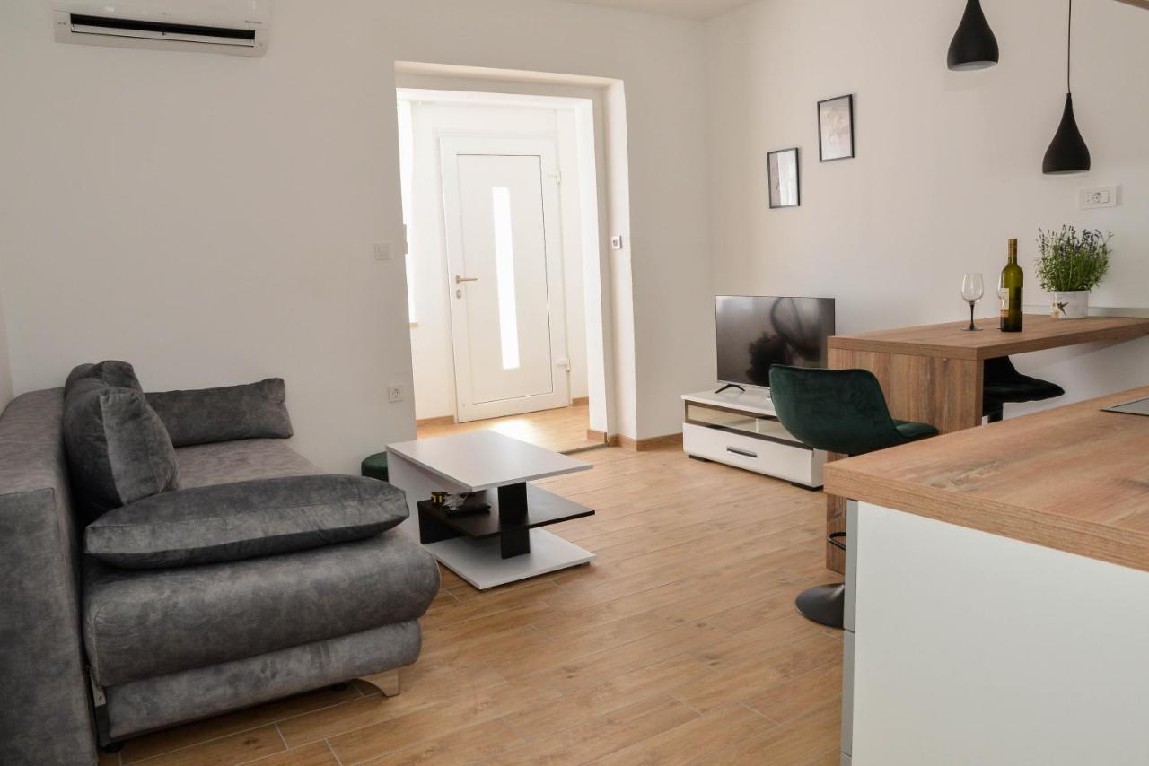 Apartman Nina 3 Zadar Exterior foto